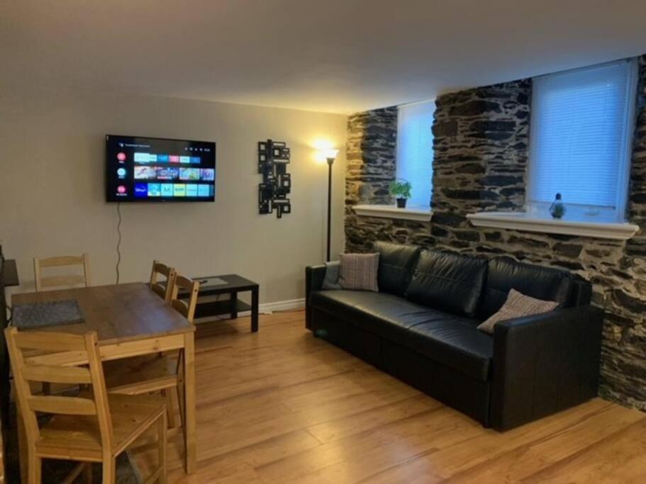 Cozy 1-Bedroom In Bauer Terrace Next To Citadel Halifax Exterior photo